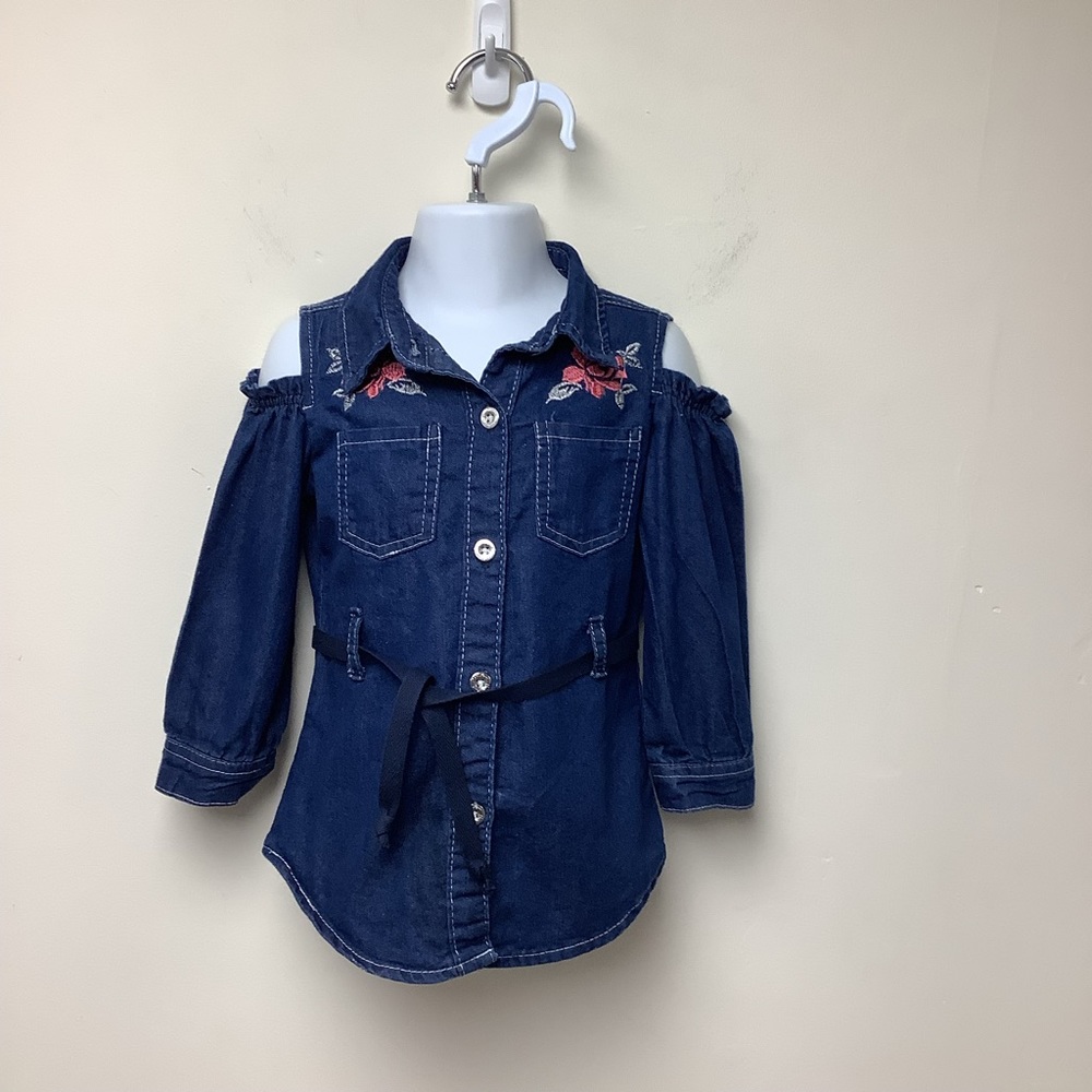 🤑Real Love denim shirt. Size2T
